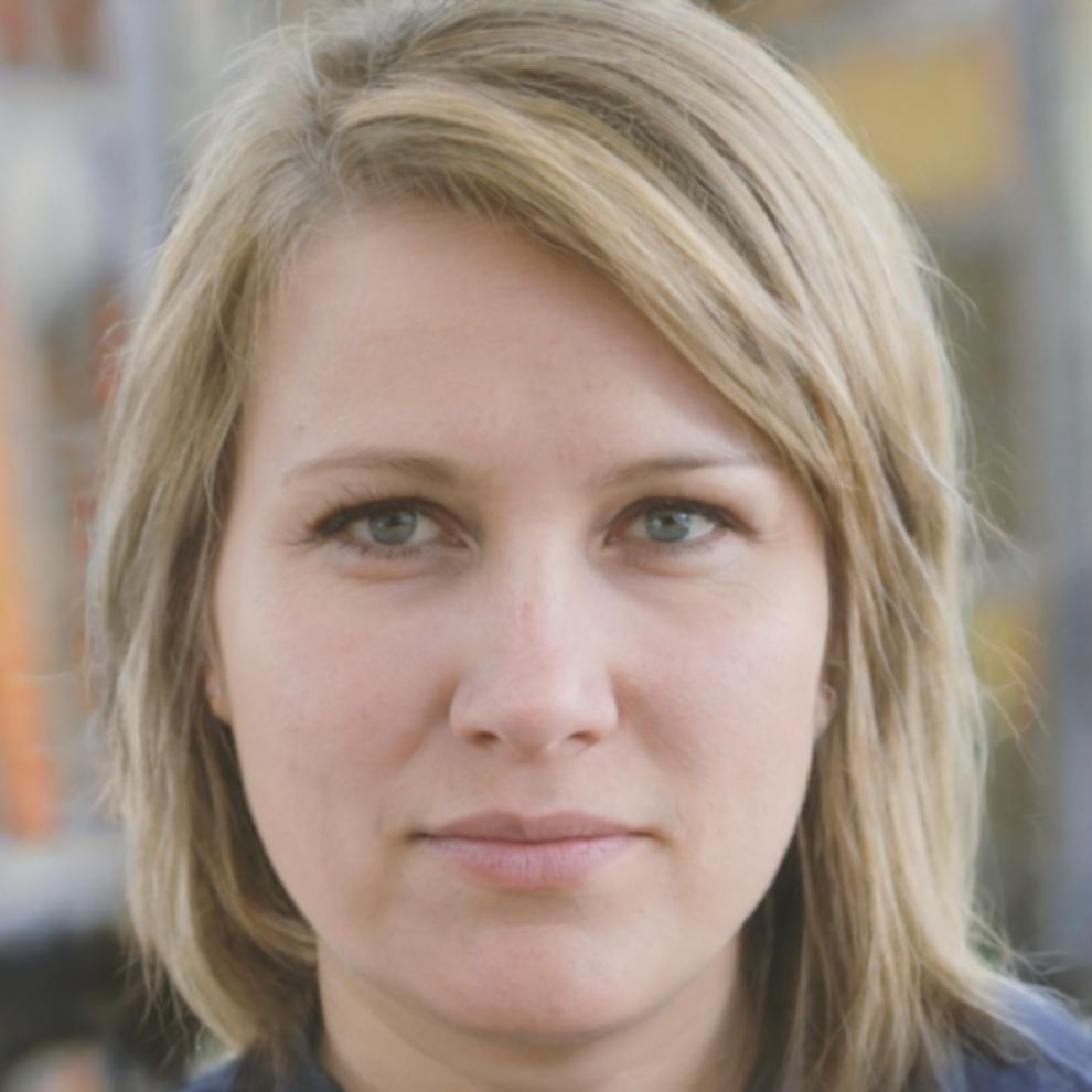 Portrait de Célestine Moreau, directrice de la planification financière chez nexoriafent